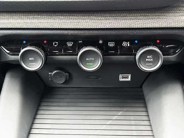 Citroen C5 X 1.2 PureTech 130 Shine 5dr EAT8