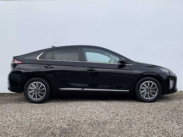 Hyundai Ioniq 100kW Premium 38kWh 5dr Auto