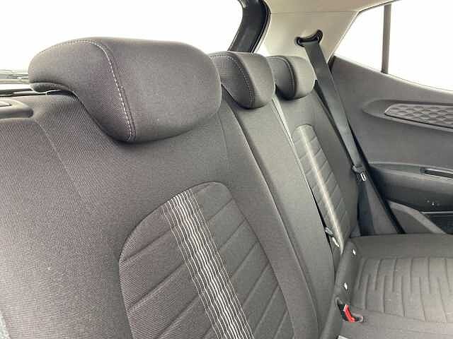 Hyundai i10 1.2 MPi SE Connect 5dr