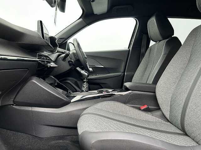 Peugeot 2008 1.2 PureTech 130 Allure 5dr