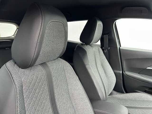 Peugeot 2008 1.2 PureTech 130 Allure 5dr