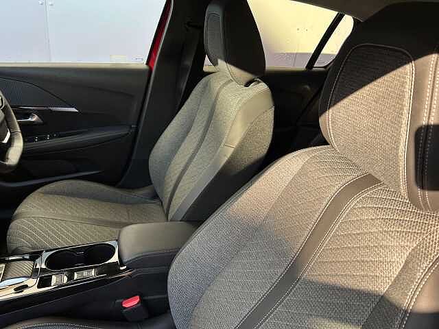 Peugeot e-208 100kW E-Style 50kWh 5dr Auto