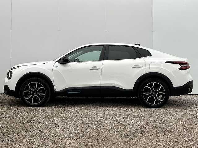 Citroen e-C4 X 100kW Shine Plus 50kWh 4dr Auto