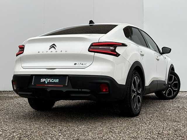 Citroen e-C4 X 100kW Shine Plus 50kWh 4dr Auto