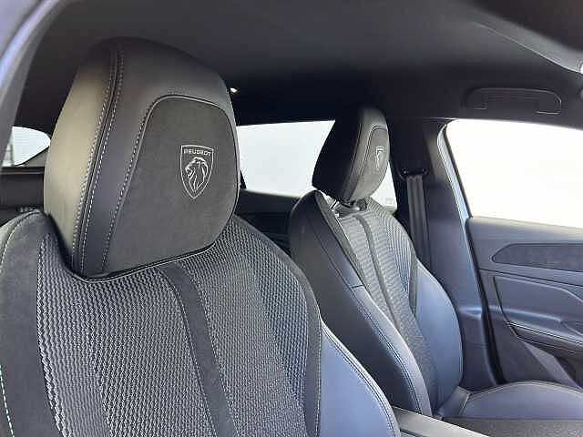 Peugeot 408 1.2 Hybrid 136 GT 5dr e-DSC6