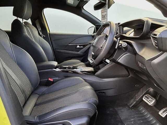 Peugeot 208 1.2 Hybrid 100 GT 5dr e-DSC6