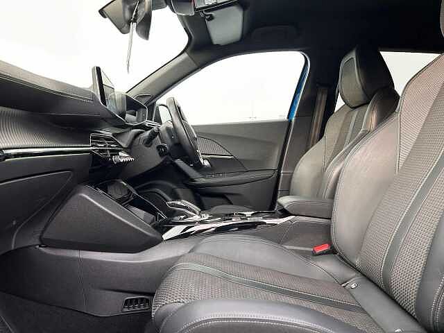 Peugeot e-2008 100kW GT 50kWh 5dr Auto