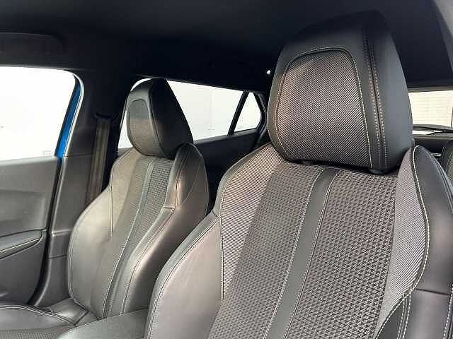 Peugeot e-2008 100kW GT 50kWh 5dr Auto