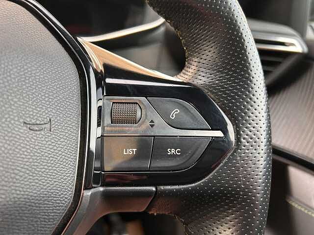 Peugeot e-2008 100kW GT 50kWh 5dr Auto