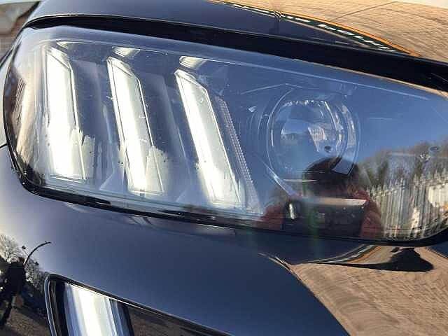 Peugeot 2008 1.2 PureTech 130 GT Premium 5dr