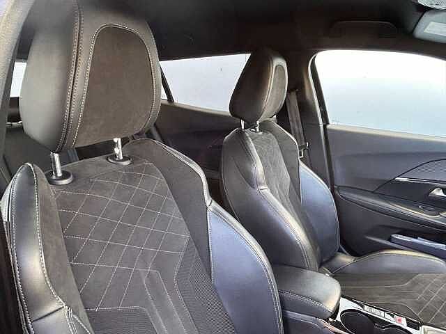 Peugeot 2008 1.2 PureTech 130 GT Premium 5dr