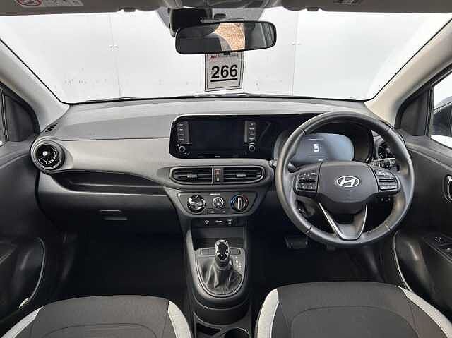 Hyundai i10 1.0 [63] Advance 5dr Auto [Nav]