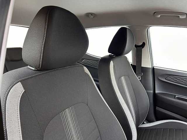 Hyundai i10 1.0 [63] Advance 5dr Auto [Nav]