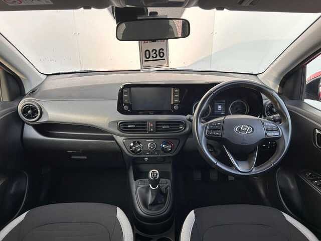Hyundai I10 1.0 MPi SE Connect 5dr Red
