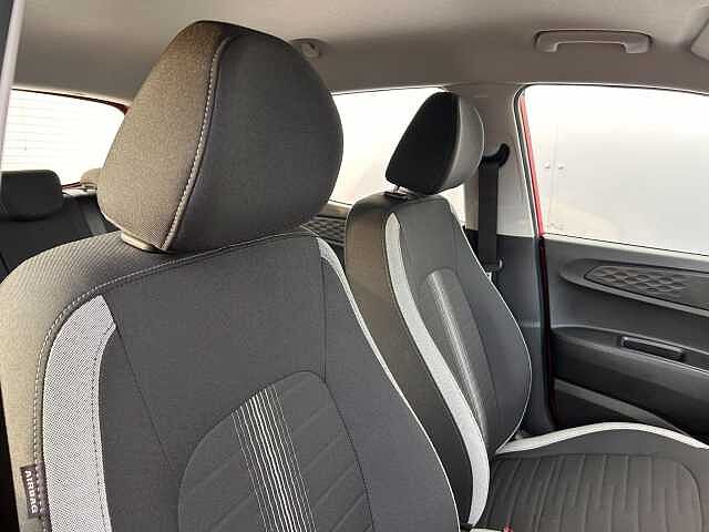 Hyundai I10 1.0 MPi SE Connect 5dr Red