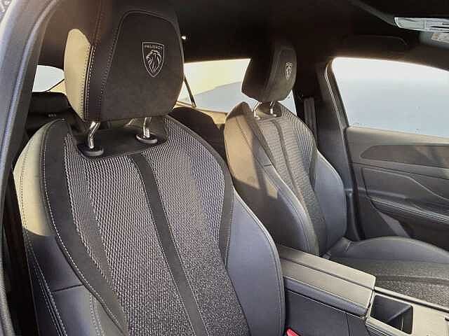 Peugeot 408 1.2 Hybrid 136 GT 5dr e-DSC6