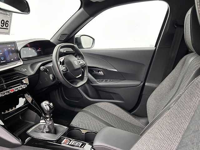 Peugeot 2008 1.2 PureTech 130 Allure 5dr