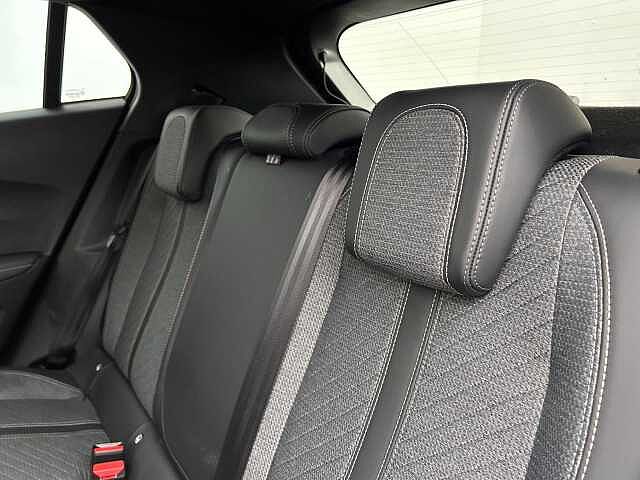 Peugeot 2008 1.2 PureTech 130 Allure 5dr
