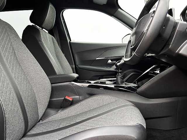 Peugeot 2008 1.2 PureTech 130 Allure 5dr