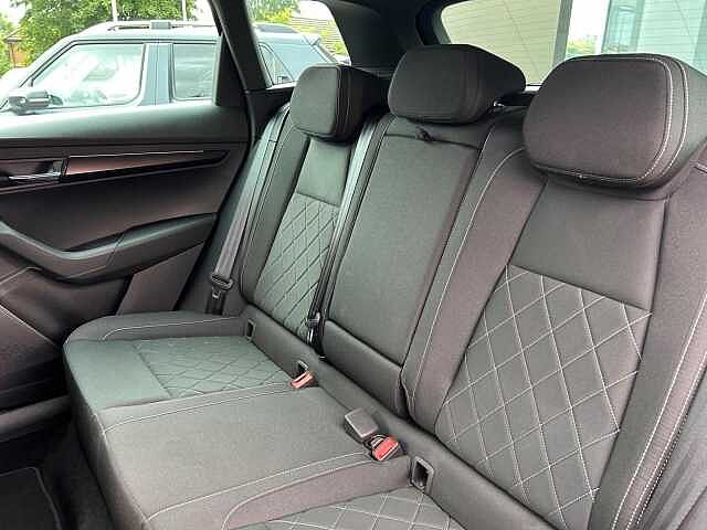 SKODA Karoq 2.0 TDI SportLine DSG 4WD Euro 6 (s/s) 5dr