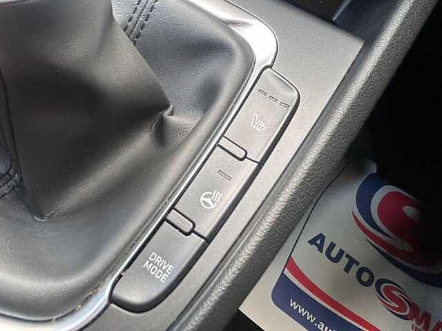 Hyundai KONA 1.0 T-GDi MHEV Premium Euro 6 (s/s) 5dr White