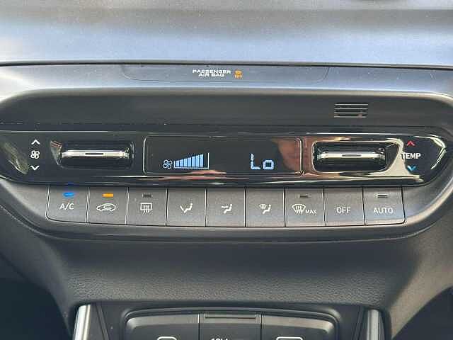 Hyundai BAYON 1.0 T-GDi Premium Euro 6 (s/s) 5dr