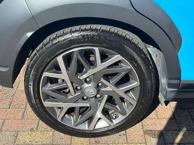 Hyundai KONA 1.6 h-GDi Premium DCT Euro 6 (s/s) 5dr Blue