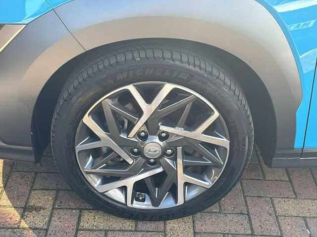 Hyundai KONA 1.6 h-GDi Premium DCT Euro 6 (s/s) 5dr Blue