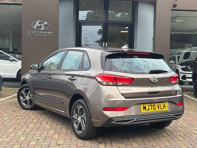 Hyundai I30 1.0 T-GDi MHEV SE Connect DCT Euro 6 (s/s) 5dr Bronze