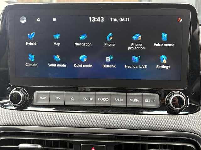 Hyundai KONA 1.6 h-GDi Ultimate SUV 5dr Petrol Hybrid DCT Euro 6 (s/s) (141 ps) Dive in Jeju