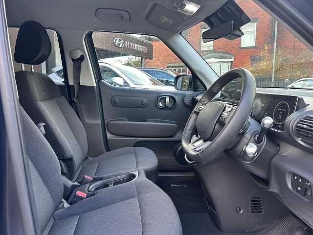 Hyundai INSTER Long Range 49kWh 02 Auto 5dr