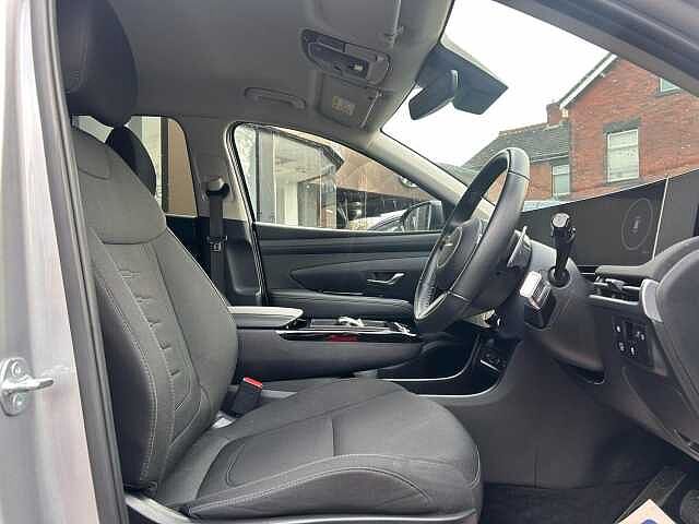 Hyundai TUCSON 1.6 T-GDi Advance Auto Euro 6 (s/s) 5dr Silver