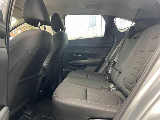 Hyundai TUCSON 1.6 T-GDi Advance Auto Euro 6 (s/s) 5dr Silver
