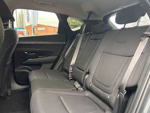 Hyundai TUCSON 1.6 T-GDi SE Connect Euro 6 (s/s) 5dr Dark Knight