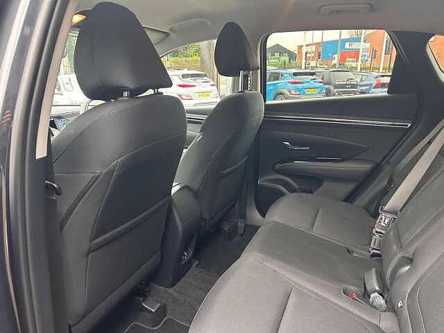 Hyundai TUCSON 1.6 T-GDi SE Connect Euro 6 (s/s) 5dr Dark Knight