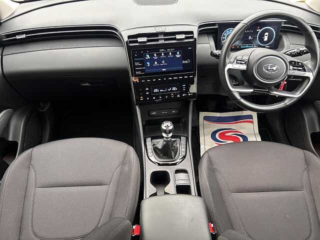 Hyundai TUCSON 1.6 T-GDi SE Connect Euro 6 (s/s) 5dr Dark Knight