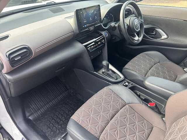 Toyota Yaris Cross 1.5 VVT-h Excel E-CVT AWD Euro 6 (s/s) 5dr