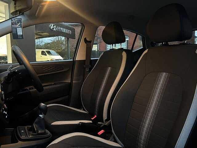 Hyundai i10 1.0 Advance Euro 6 (s/s) 5dr