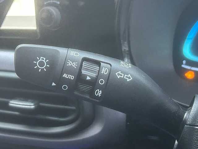 Hyundai I10 1.2 Premium Auto Euro 6 (s/s) 5dr Vibrant Blue