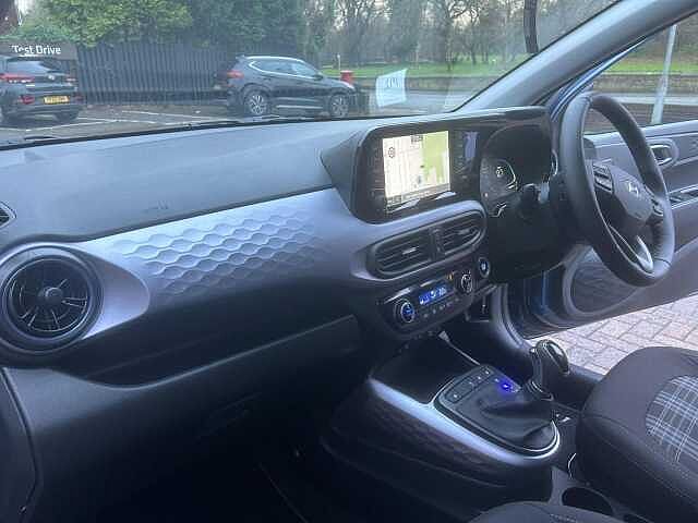 Hyundai I10 1.2 Premium Auto Euro 6 (s/s) 5dr Vibrant Blue