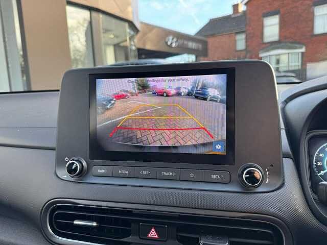 Hyundai KONA 1.6 h-GDi SE Connect DCT Euro 6 (s/s) 5dr Galactic Grey