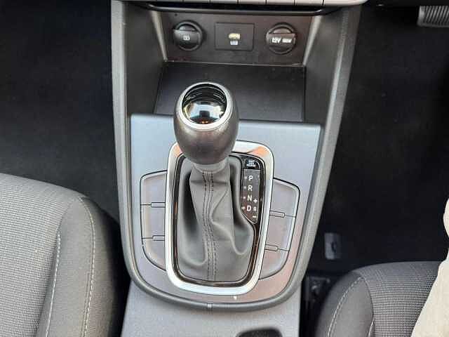 Hyundai KONA 1.6 h-GDi SE Connect DCT Euro 6 (s/s) 5dr Galactic Grey