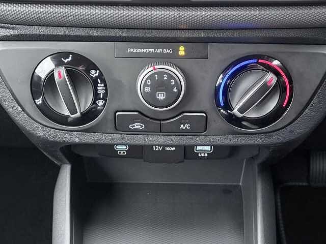 Hyundai i10 1.0 Advance Euro 6 (s/s) 5dr