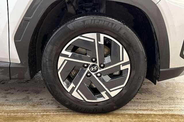 Hyundai TUCSON 1.6 T-GDi Advance Euro 6 (s/s) 5dr Silver