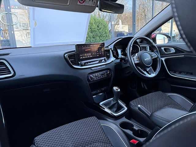 Kia Ceed 1.5 T-GDi 3 Euro 6 (s/s) 5dr