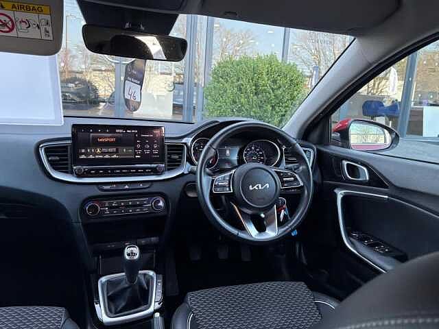 Kia Ceed 1.5 T-GDi 3 Euro 6 (s/s) 5dr