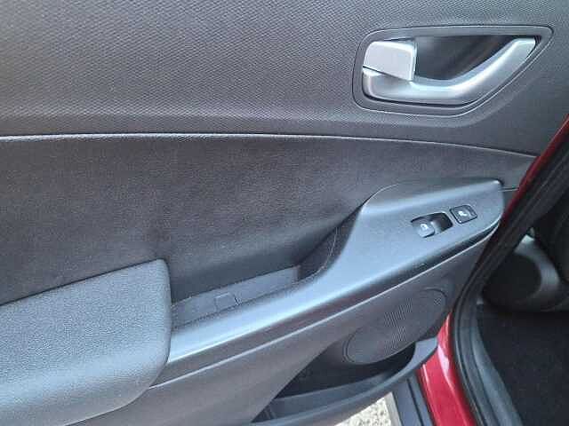 Hyundai KONA 64kWh Ultimate Auto 5dr (10.5kW Charger)