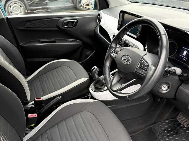 Hyundai I10 1.2 Premium Auto Euro 6 (s/s) 5dr Blue