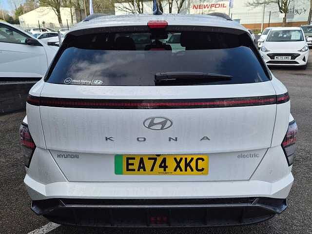 Hyundai KONA 65.4kWh N Line Auto 5dr White
