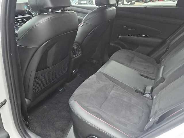 Hyundai TUCSON 1.6 T-GDi 13.8kWh N Line S Auto Euro 6 (s/s) 5dr White